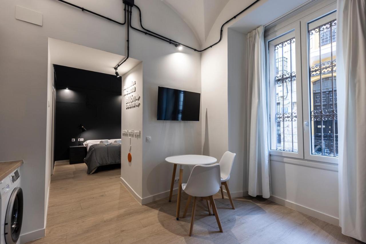 Apartamentos Turisticos De La Bernarda Caces المظهر الخارجي الصورة