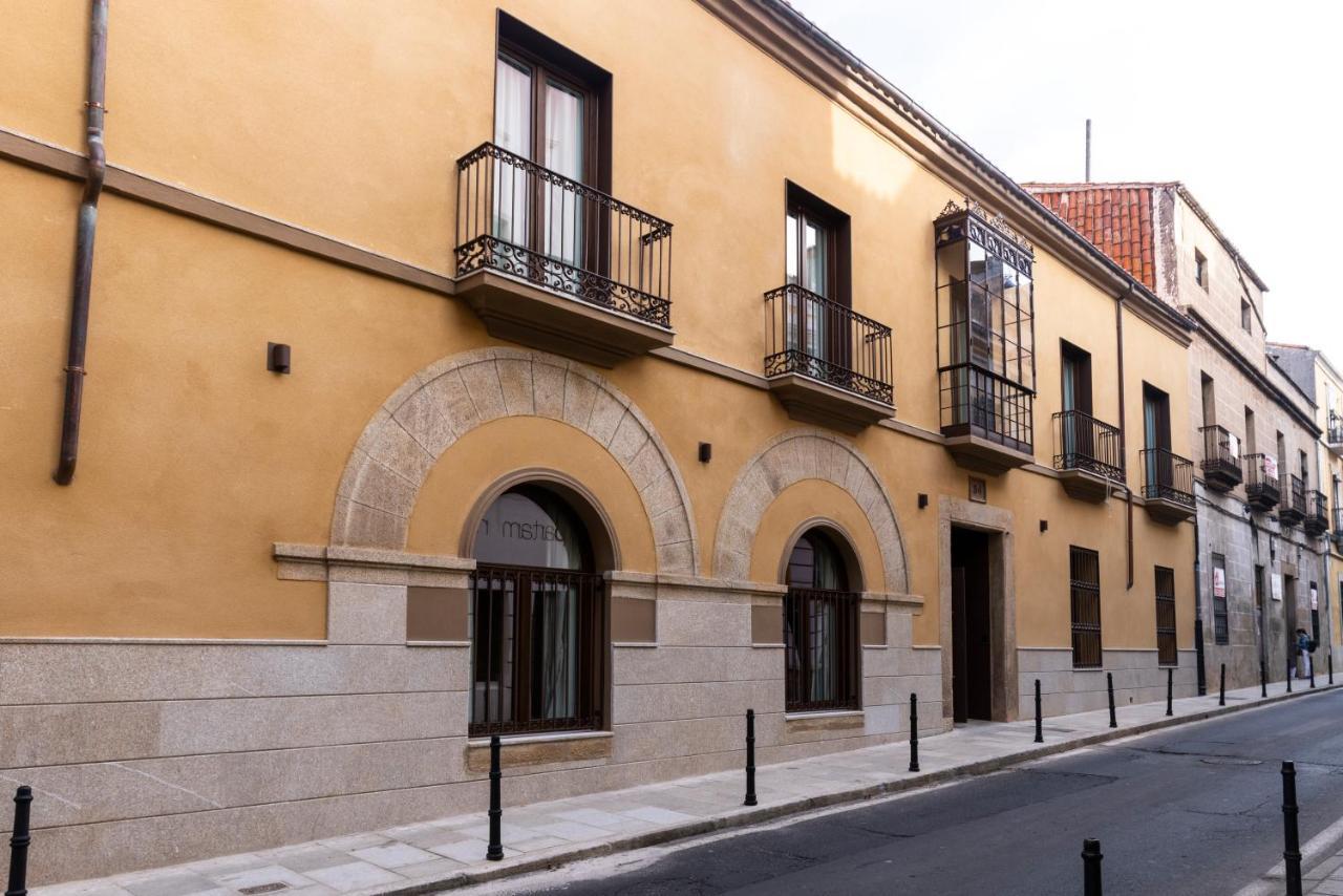 Apartamentos Turisticos De La Bernarda Caces المظهر الخارجي الصورة