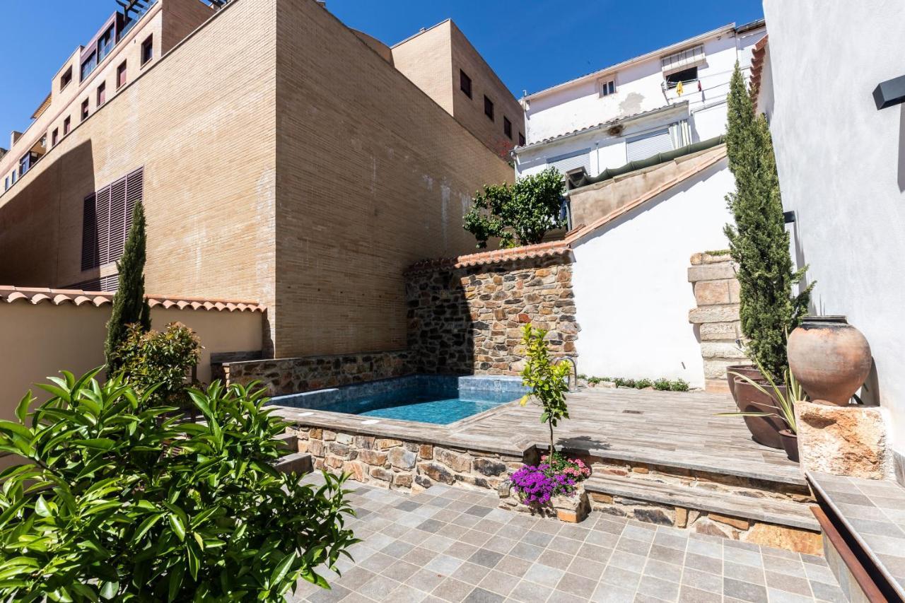 Apartamentos Turisticos De La Bernarda Caces المظهر الخارجي الصورة