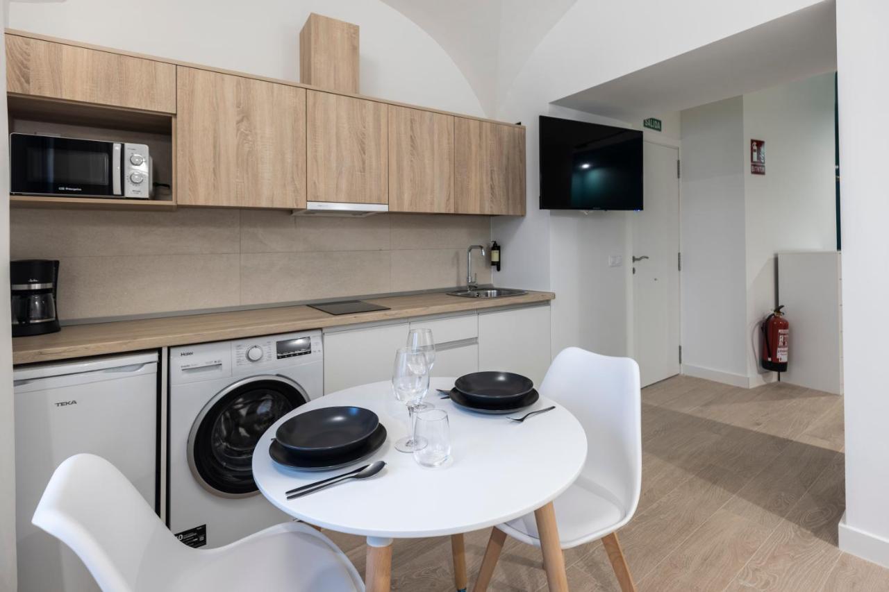 Apartamentos Turisticos De La Bernarda Caces المظهر الخارجي الصورة