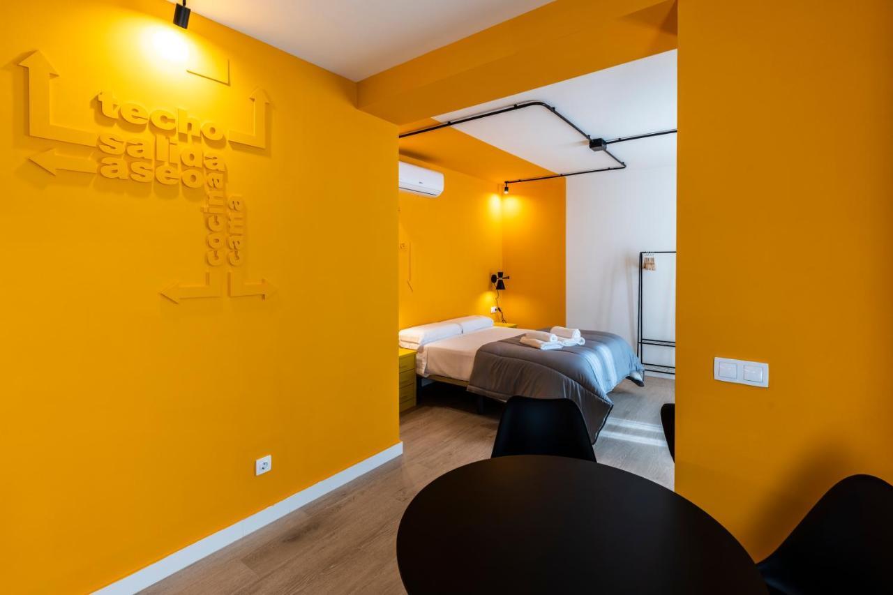 Apartamentos Turisticos De La Bernarda Caces المظهر الخارجي الصورة