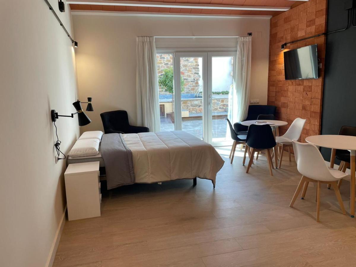 Apartamentos Turisticos De La Bernarda Caces المظهر الخارجي الصورة
