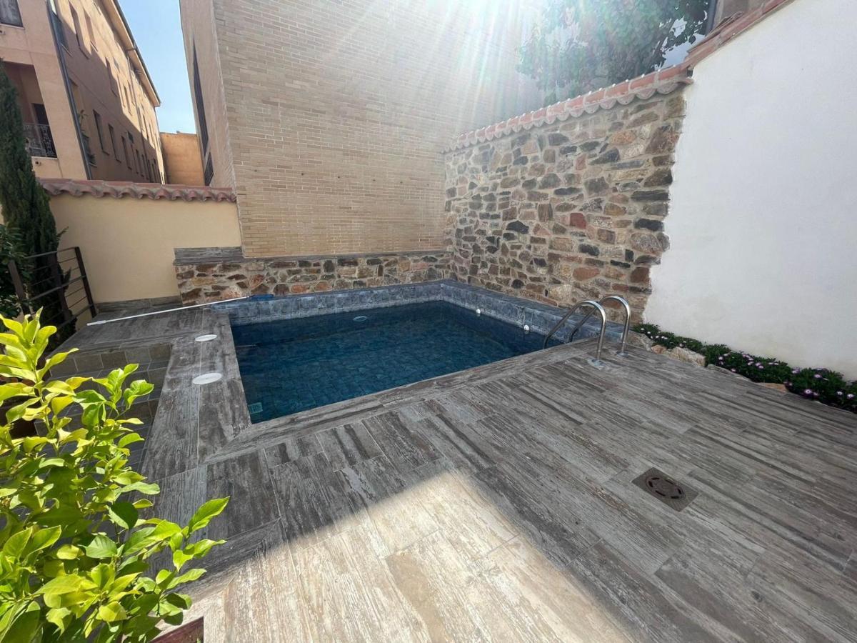 Apartamentos Turisticos De La Bernarda Caces المظهر الخارجي الصورة